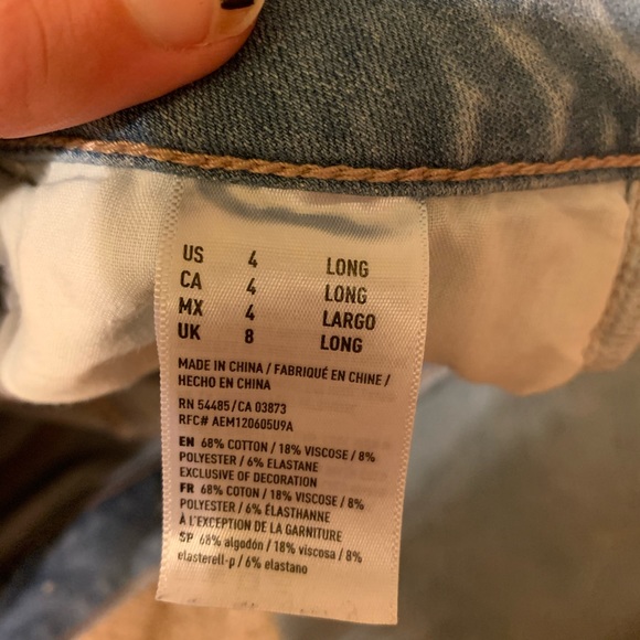 American Eagle X4 Light Wash Jeans!! - Picture 3 of 8
